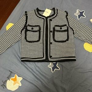 Custom Jacket (Asian size XL) Black and white pattern US size L